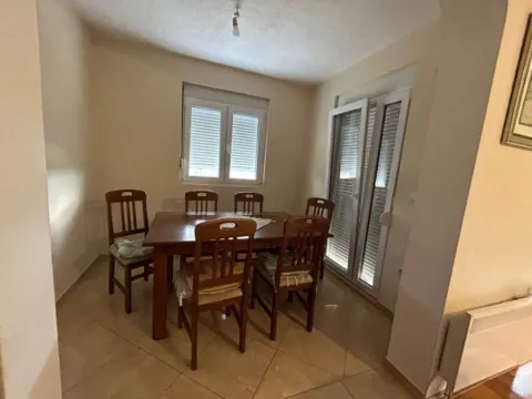 Rent, three bedroom apartment, 120m², Bar, Crna Gora - image 8