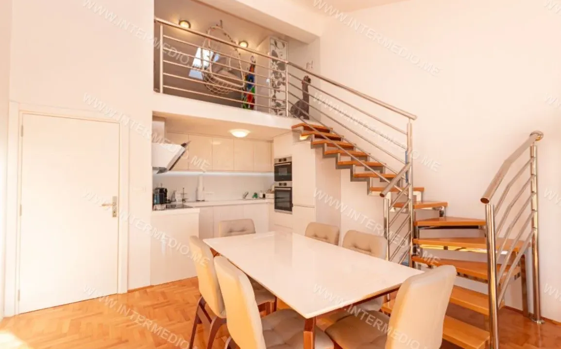 Sale, three bedroom apartment, 95m², Topla, Herceg Novi