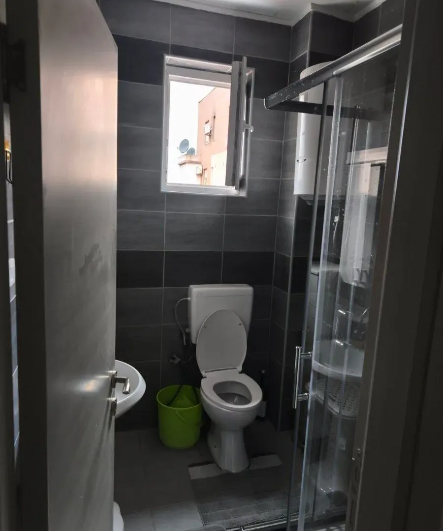 Izdavanje, trosoban stan, 68m², Zabjelo, Podgorica