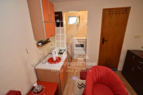 Rent, studio apartment, 30m², Preko Morače, Podgorica - image 4