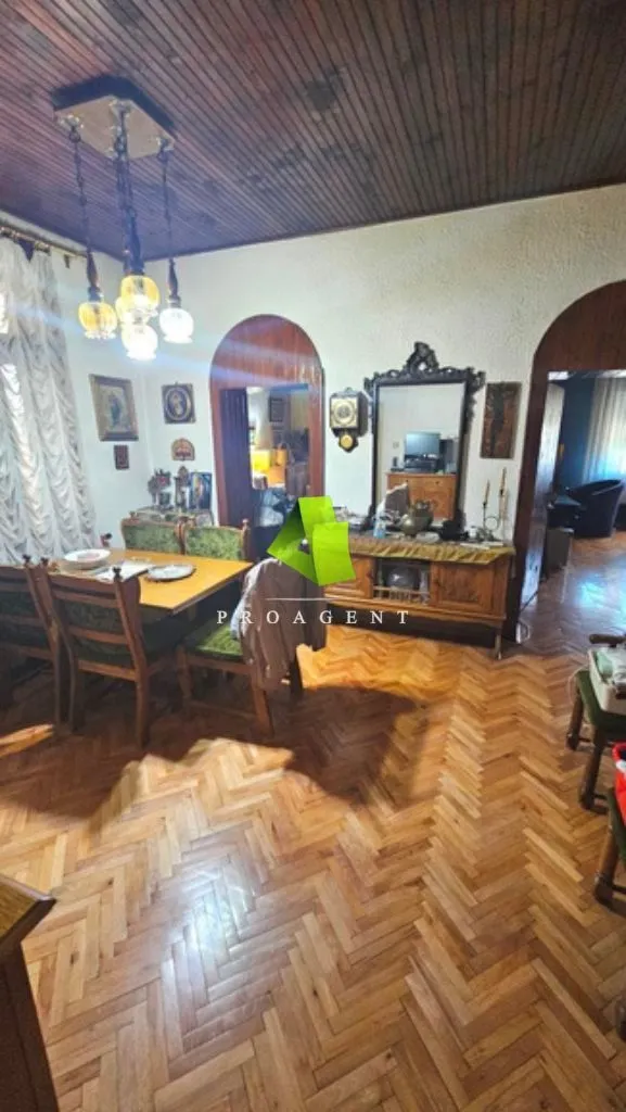 Izdavanje, poslovni prostor, 76m², Medijana, Niš