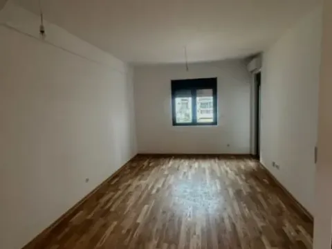 Prodaja, jednosoban stan, 58m², Zagorič, Podgorica - image 9