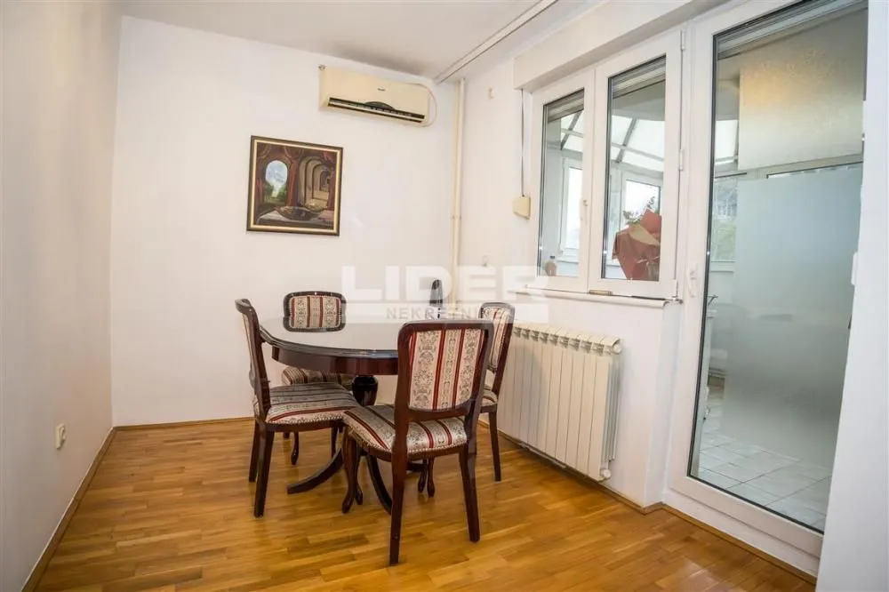 Prodaja, trosoban stan, 69m², Čukarica, Beograd