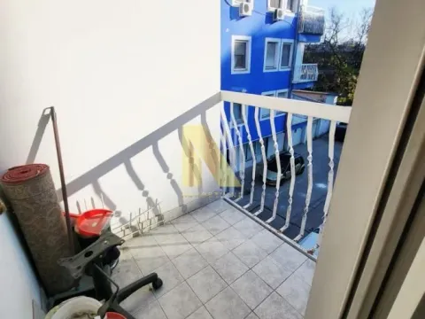 Izdavanje, dvosoban stan, 42m², Centar, Novi Sad - image 15