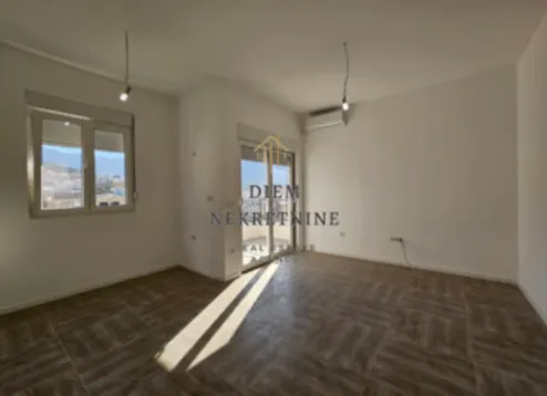 Rent, one bedroom apartment, 43m², Ilino, Bar