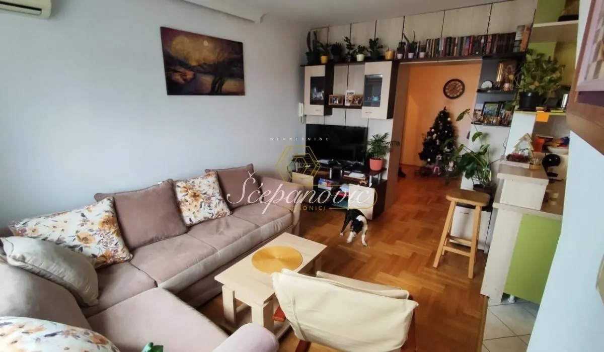Prodaja, trosoban stan, 63m², Betanija, Novi Sad Sve Podlokacije