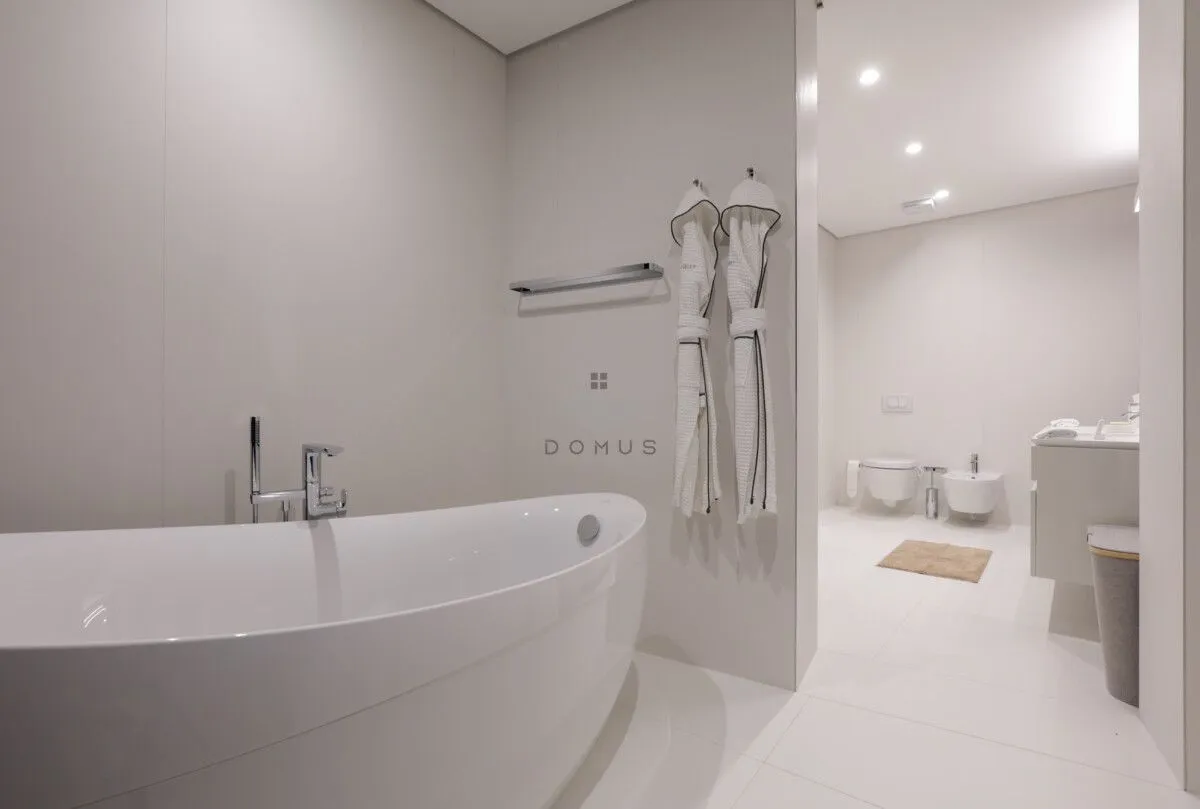 Sale, three bedroom apartment, 214m², Budva, Crna Gora