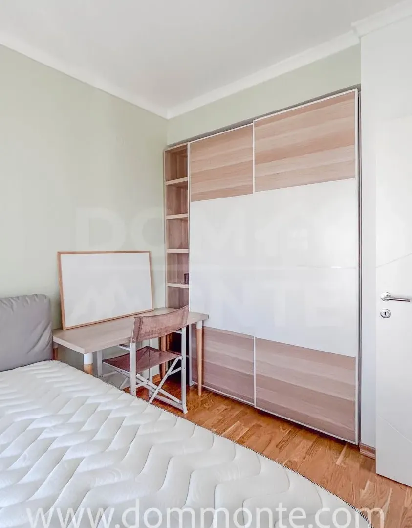 Rent, three bedroom apartment, 77m², Pod Kuk, Tivat