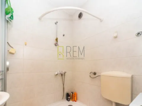 Prodaja, jednosoban stan, 42m², Zagorič, Podgorica - image 12