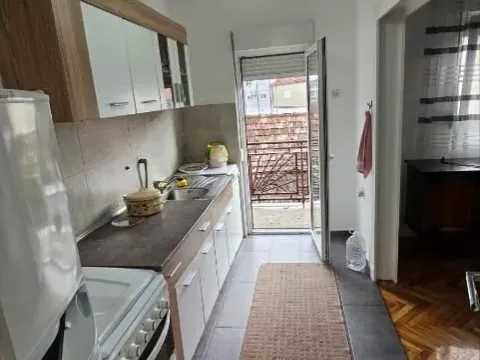Rent, house, 100m², Zagorič, Podgorica - image 8