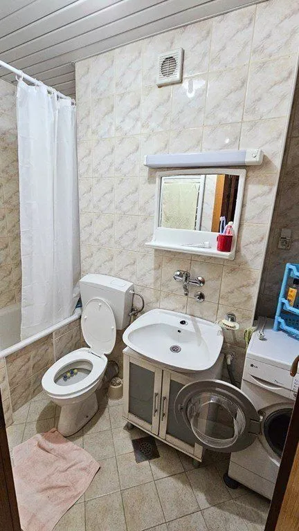 Rent, two bedroom apartment, 71m², Stari Aerodrom, Podgorica