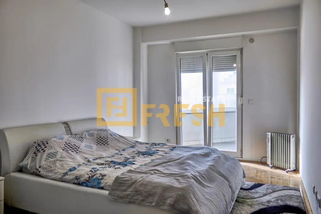 Prodaja, dvosoban stan, 90m², City Kvart, Podgorica