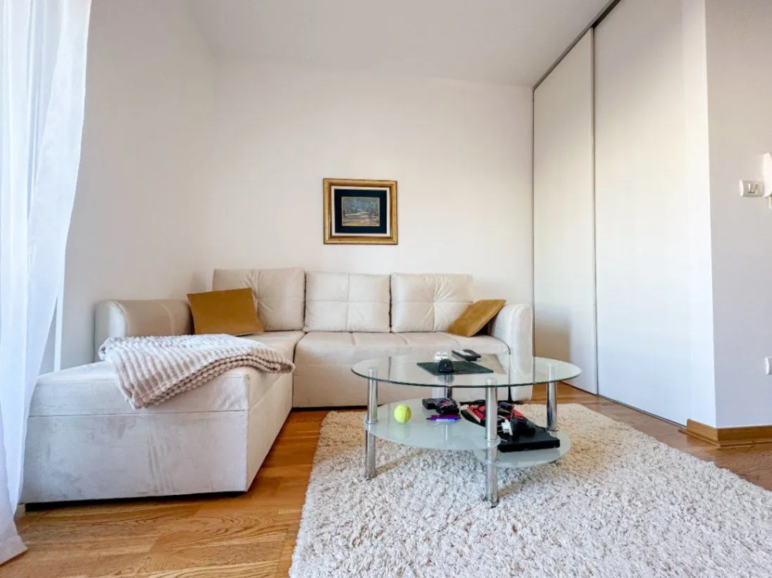 Rent, studio apartment, 35m², City Kvart, Podgorica