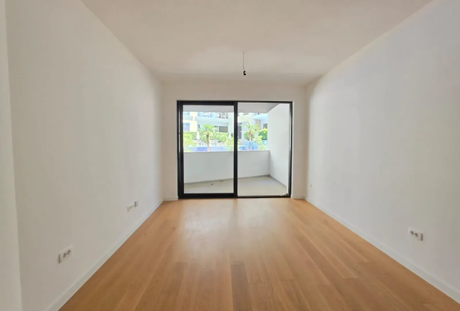Prodaja, jednosoban stan, 52m², Bečići, Budva