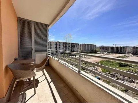 Izdavanje, garsonjera, 33m², City Kvart, Podgorica - image 9