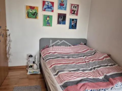 Rent, four bedroom apartment, 108m², Palilula Sve Podlokacije, Beograd - image 19