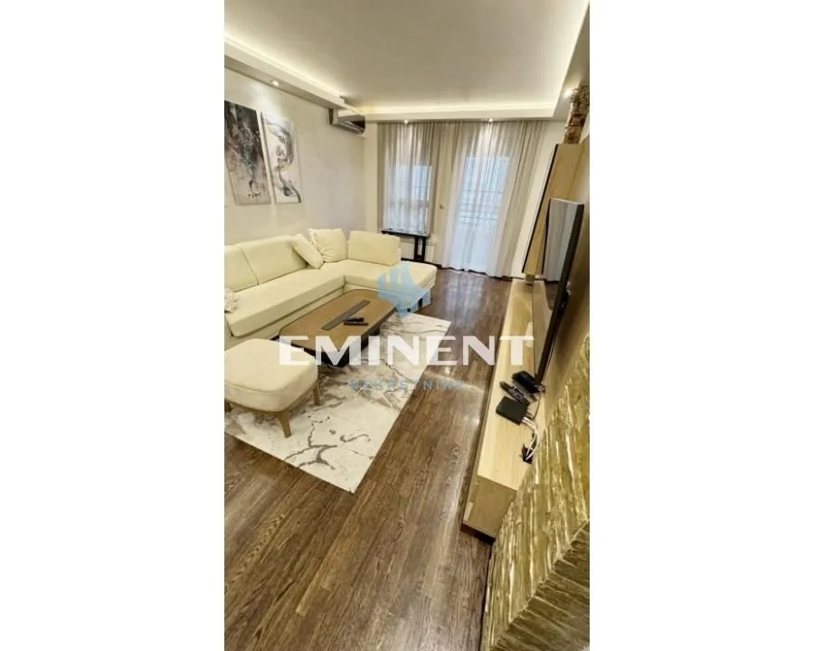 Rent, three bedroom apartment, 101m², Novi Beograd Blok 67, Novi Beograd Sve Podlokacije