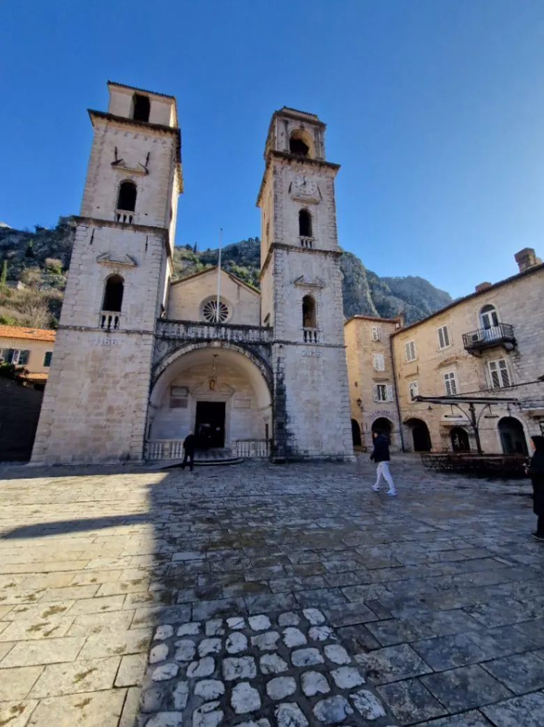 Sale, two bedroom apartment, 78m², Stari Grad Kotor, Kotor