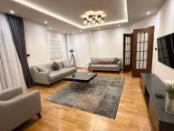 Izdavanje, dvosoban stan, 120m², City Kvart, Podgorica - image 5