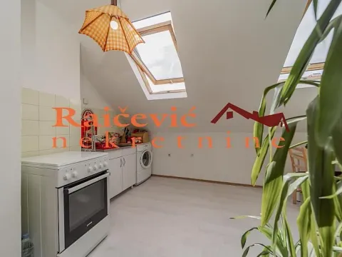 Sale, three bedroom apartment, 96m², Centar, Kruševac - image 5