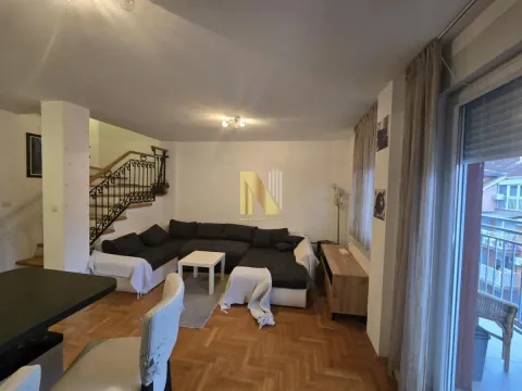 Sale, three bedroom apartment, 80m², Socijalno, Novi Sad Sve Podlokacije - image 1