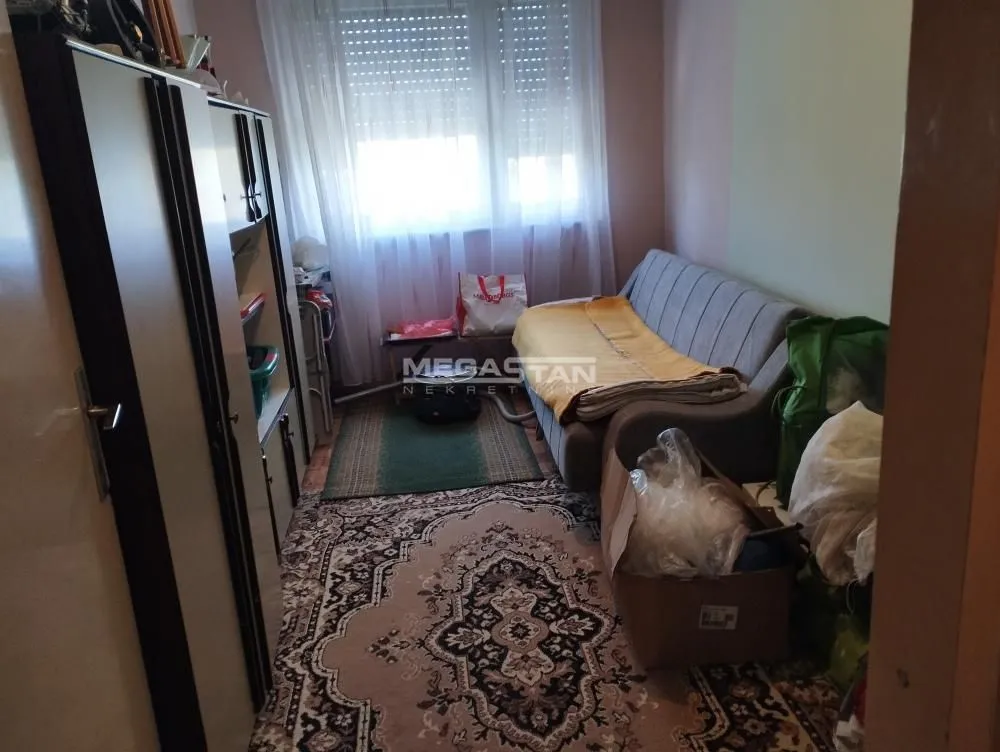 Sale, three bedroom apartment, 70m², Padinska Skela, Palilula Sve Podlokacije