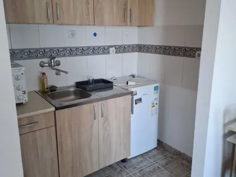 Izdavanje, garsonjera, 20m², Bulevar Oslobodjenja, Novi Sad Sve Podlokacije - image 4