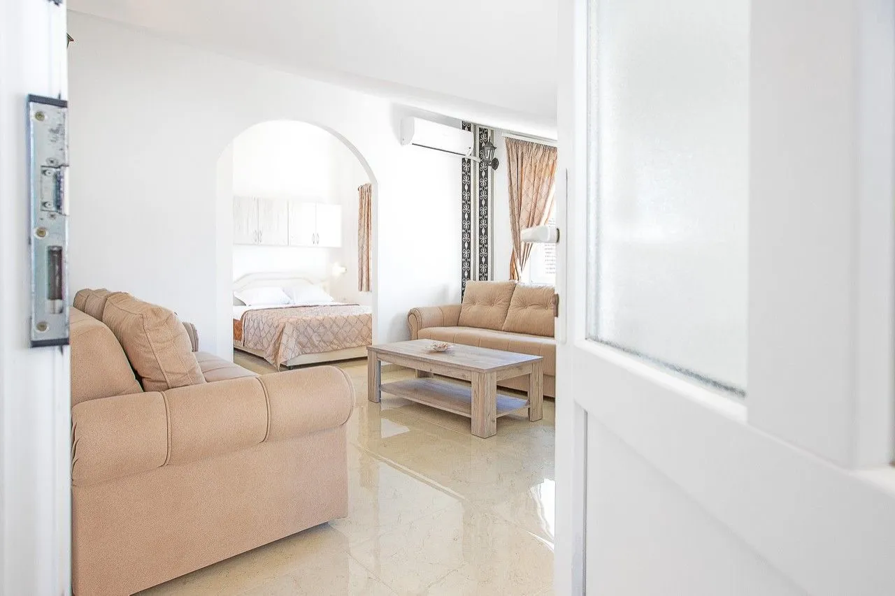 Rent, one bedroom apartment, 65m², Centar, Tivat
