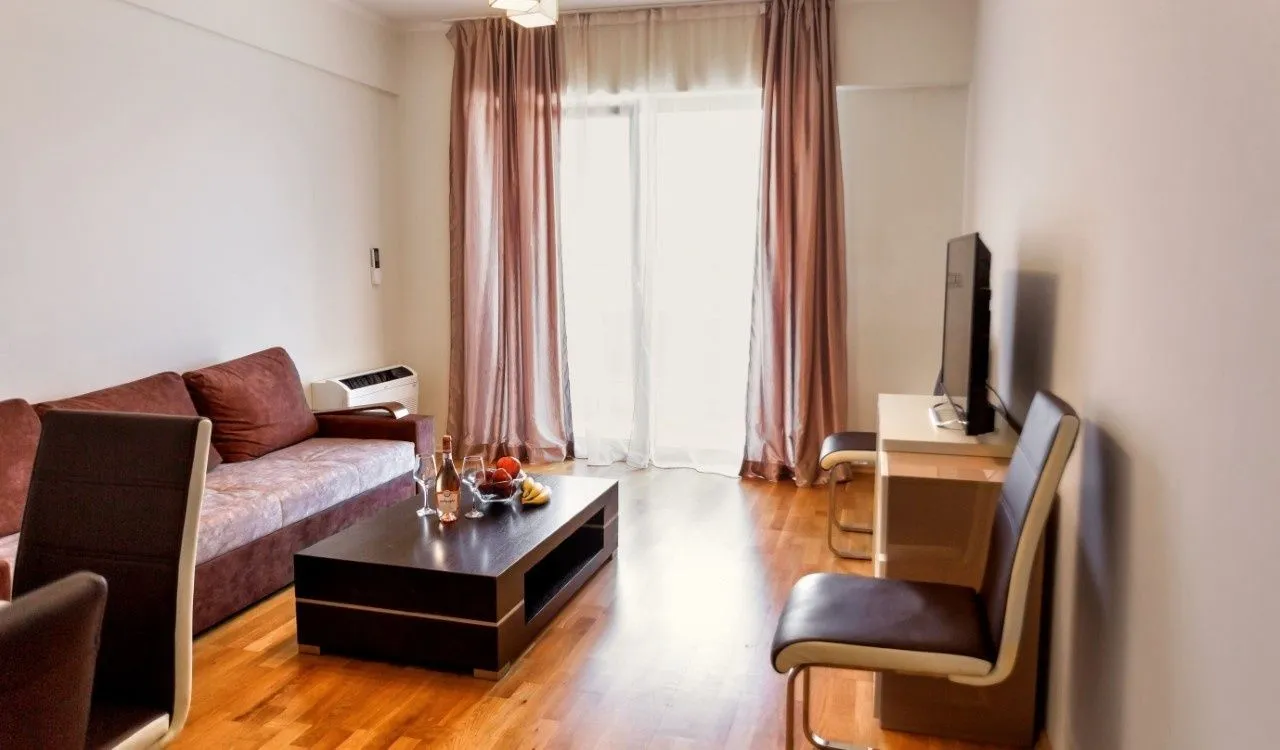 Prodaja, dvosoban stan, 84m², Zavala, Budva