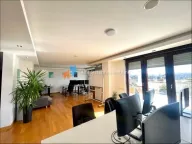 Rent, four bedroom apartment, 186m², Čubura, Beograd - image 19
