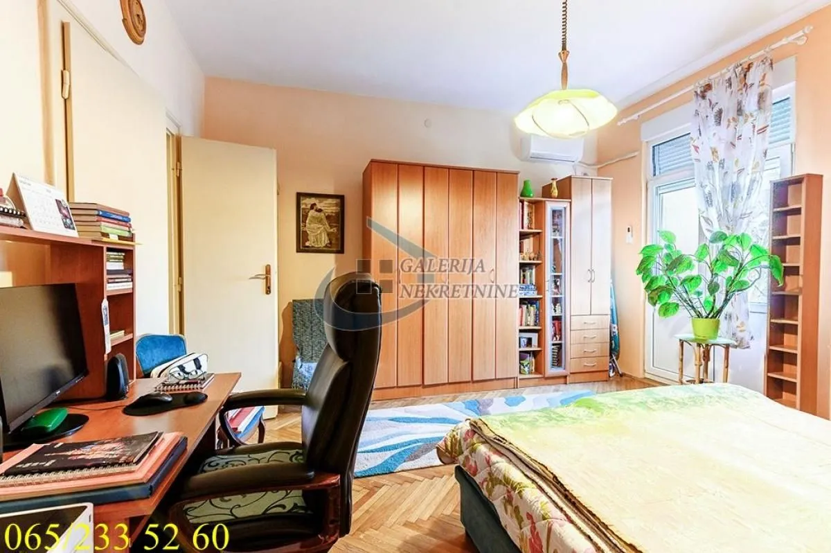 Prodaja, trosoban stan, 85m², Slavija, Vračar Sve Podlokacije