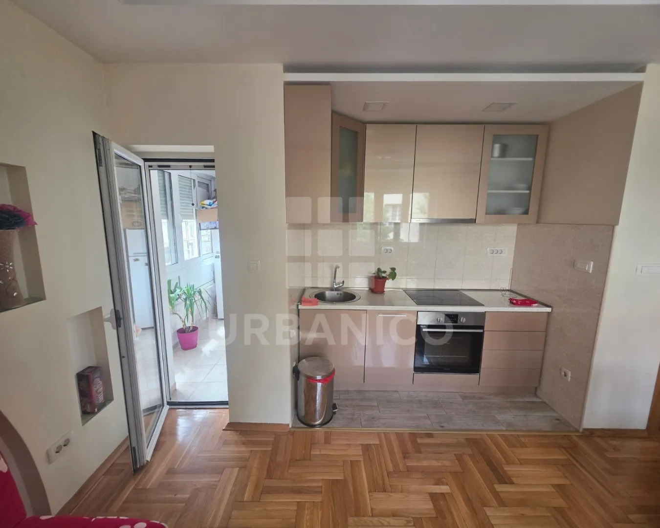 Rent, one bedroom apartment, 68m², Centar, Podgorica