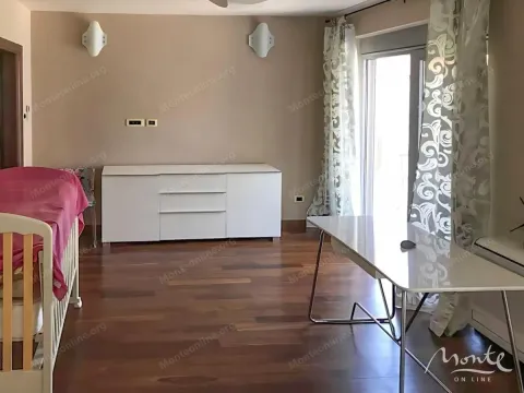 Prodaja, kuća, 390m², Stoliv, Kotor - image 9