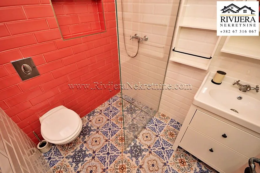 Prodaja, kuća, 184m², Baošići, Herceg Novi