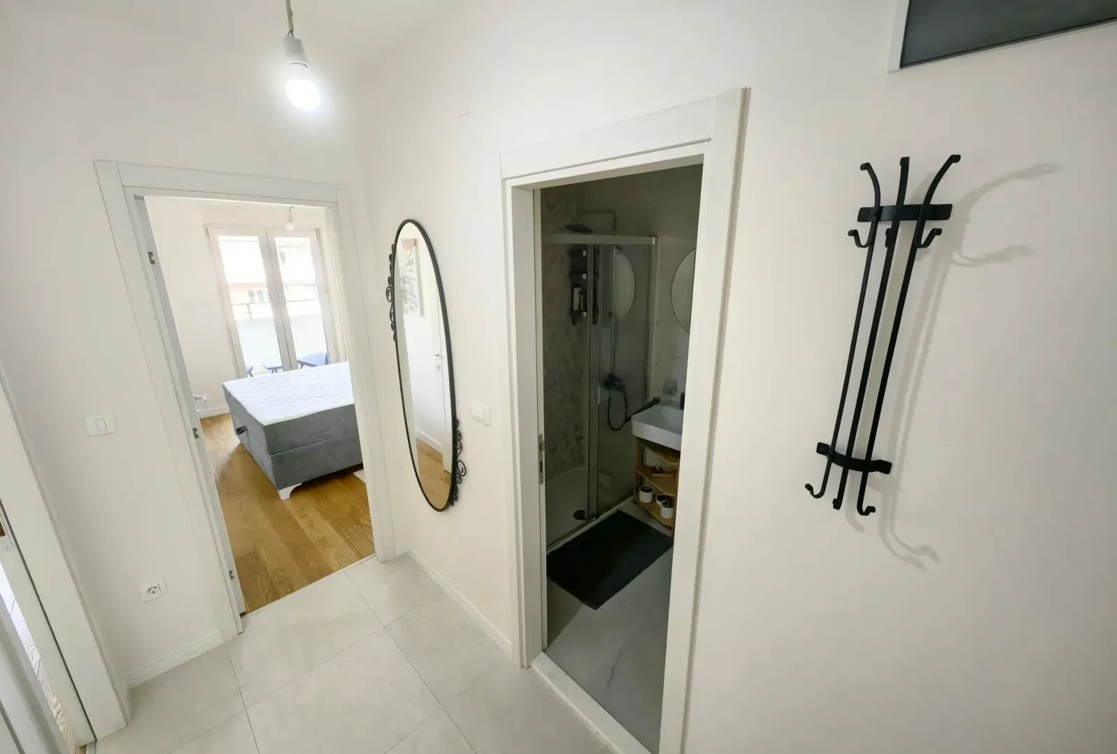 Prodaja, jednosoban stan, 49m², Central Point, Podgorica