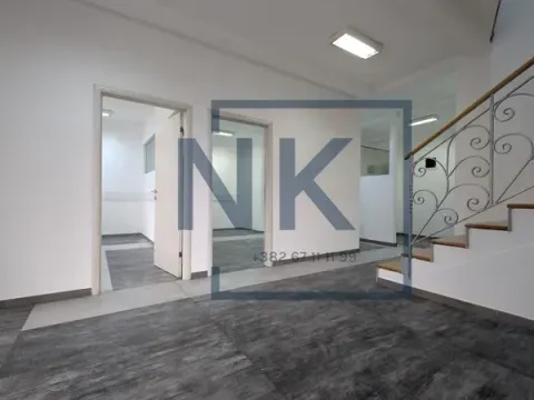 Izdavanje, poslovni prostor, 160m², 1 maj, Podgorica - image 7