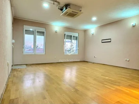 Rent, two bedroom apartment, 69m², Pobrežje, Podgorica - image 1