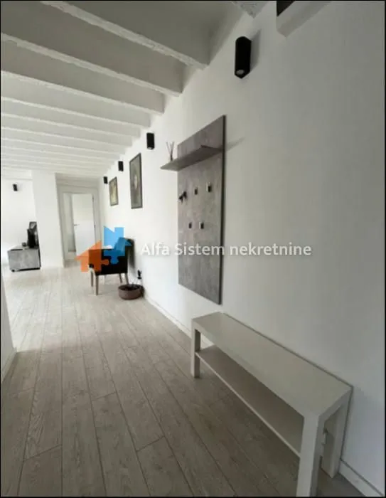 Izdavanje, dvosoban stan, 44m², Crveni Krst, Beograd