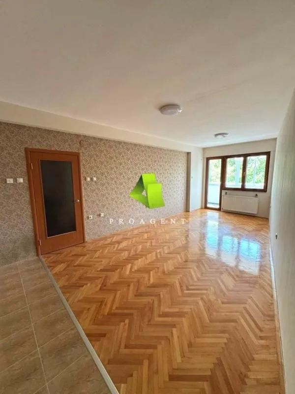 Izdavanje, dvosoban stan, 70m², Centar, Niš