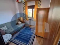 Izdavanje, kuća, 360m², Centar, Stara Pazova - image 6