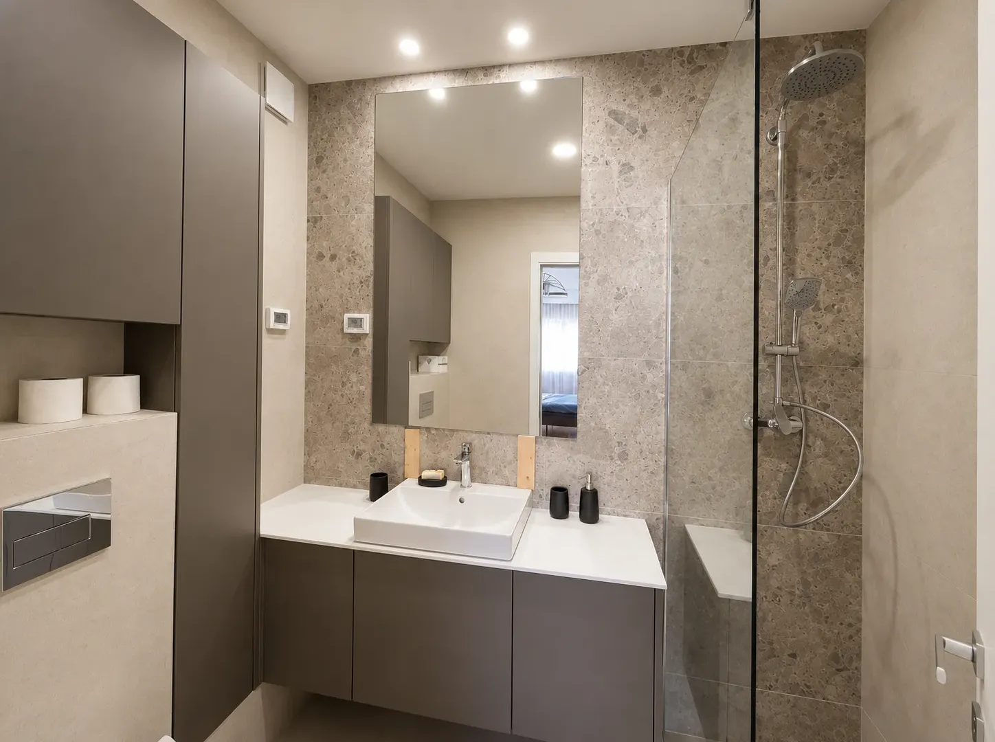 Rent, two bedroom apartment, 108m², Central Point, Podgorica