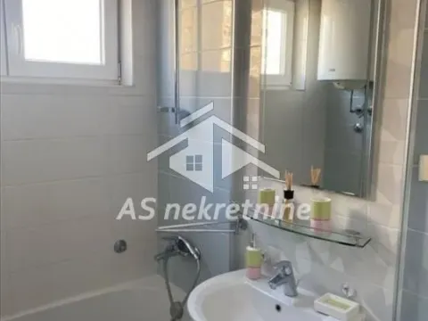 Izdavanje, stan, 58m², Savski Venac, Beograd - image 13