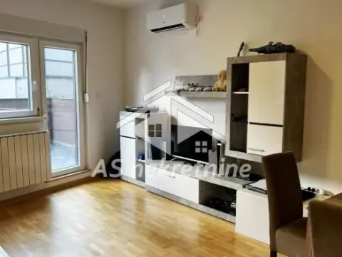 Rent, two bedroom apartment, 57m², Autokomanda, Voždovac Sve Podlokacije - image 2