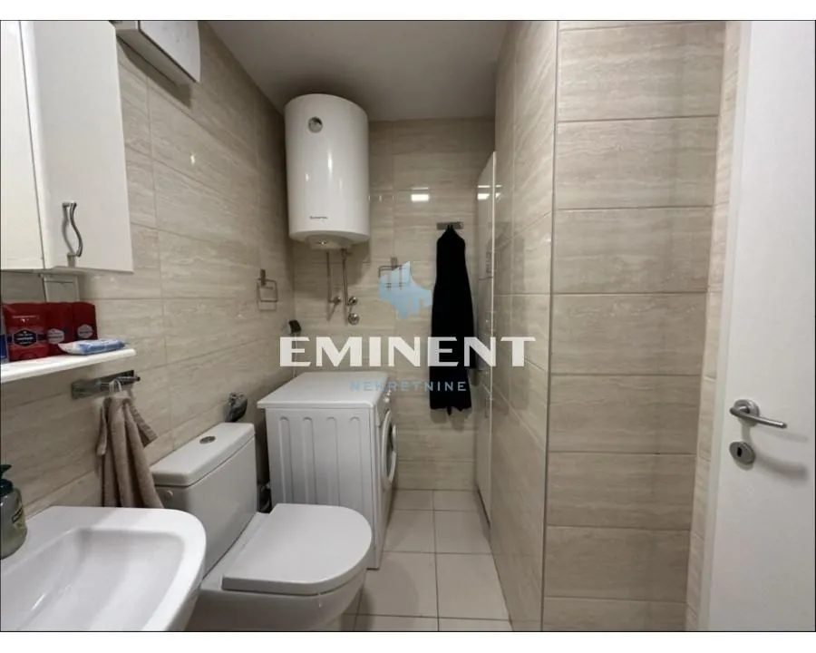 Rent, two bedroom apartment, 65m², Novi Beograd Blok 67, Novi Beograd Sve Podlokacije