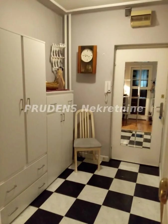 Prodaja, trosoban stan, 78m², Banjica, Voždovac Sve Podlokacije