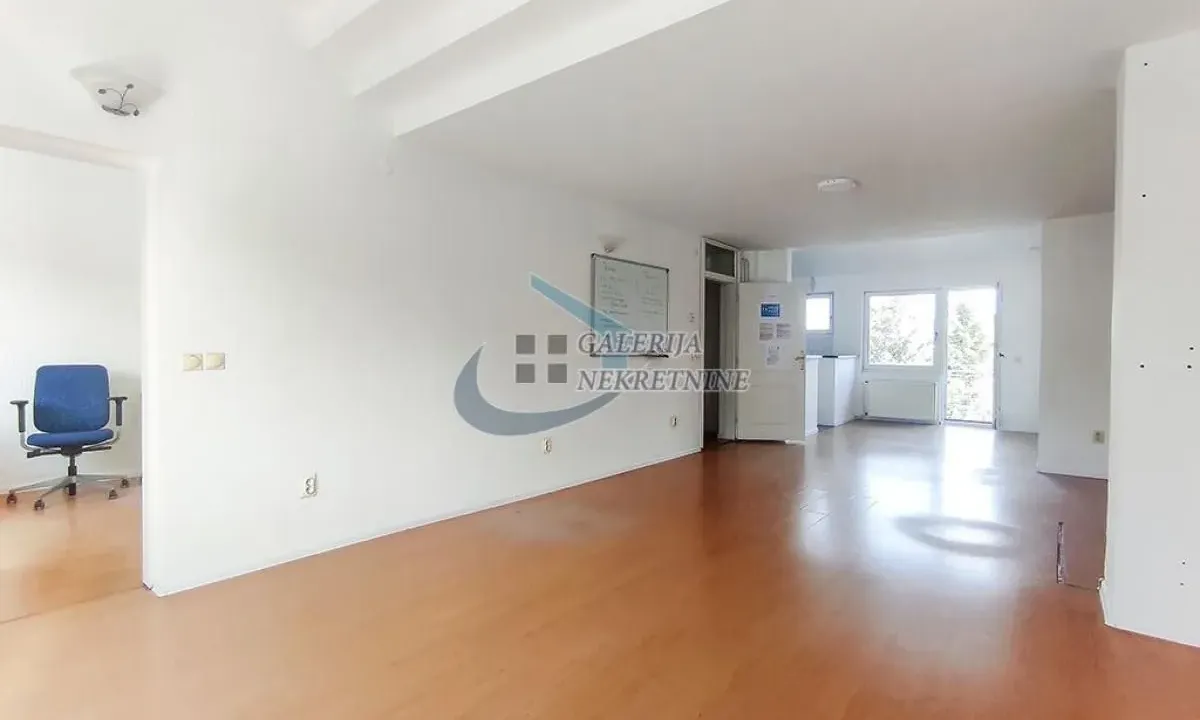 Prodaja, četvorosoban stan, 176m², Voždovac Sve Podlokacije, Beograd