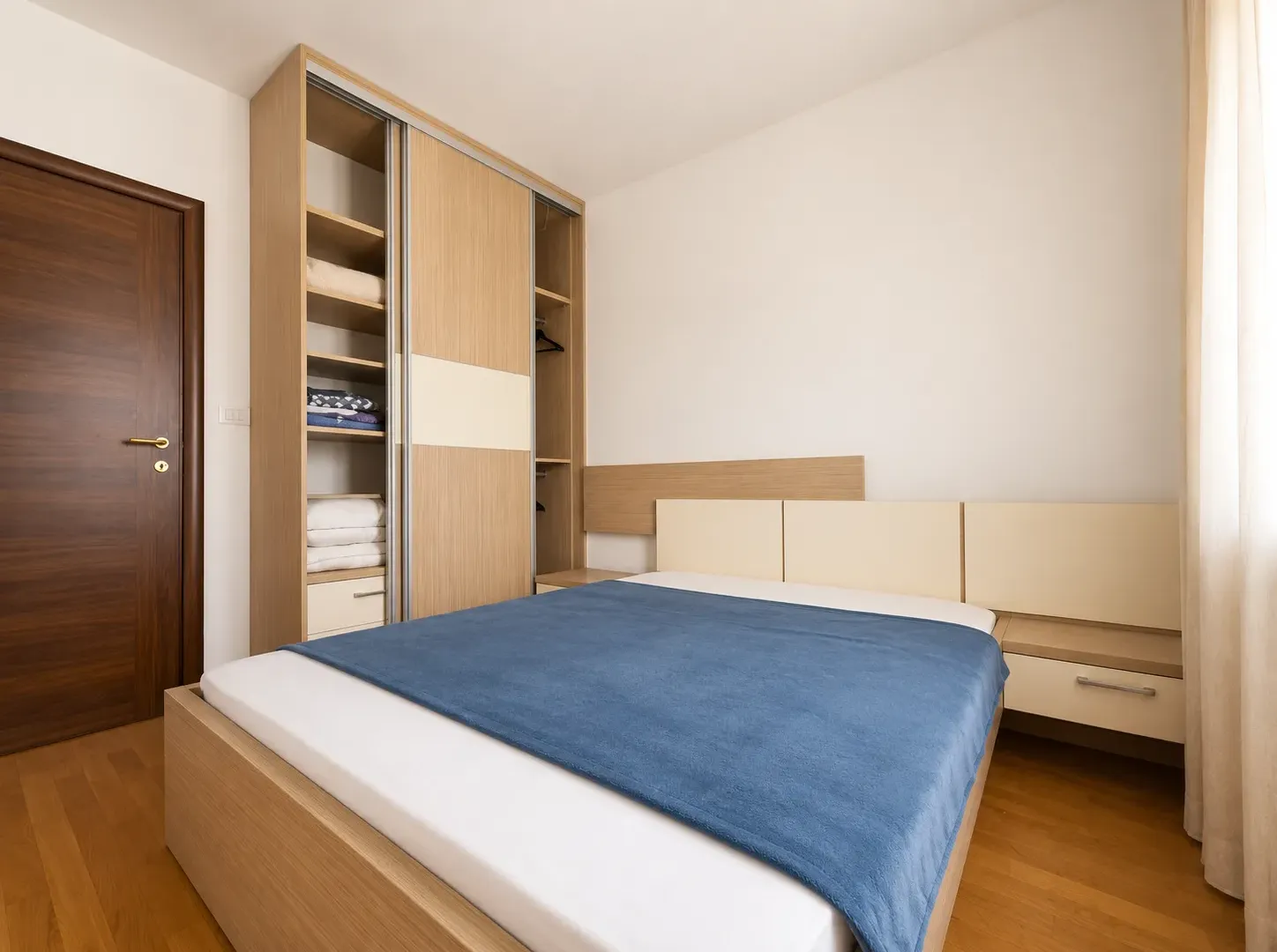 Izdavanje, dvosoban stan, 60m², Stari Aerodrom, Podgorica