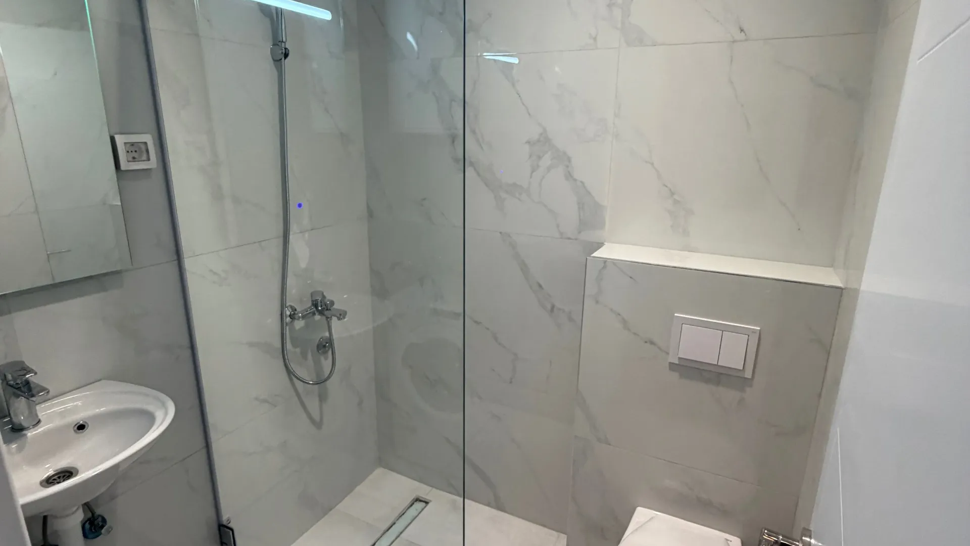 Izdavanje, dvosoban stan, 43m², Donja Gorica, Podgorica
