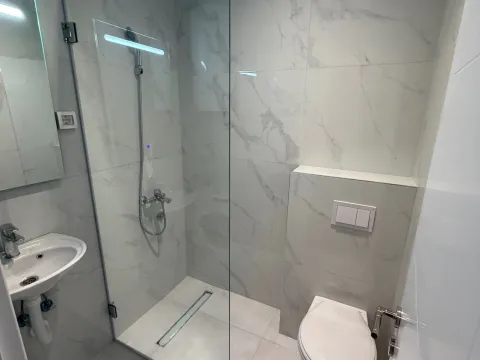 Izdavanje, dvosoban stan, 43m², Donja Gorica, Podgorica - image 4