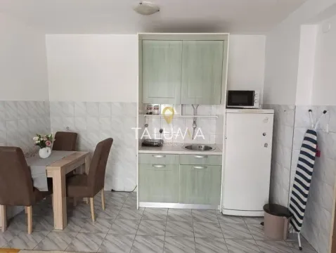Rent, one bedroom apartment, 40m², Ljubović, Podgorica - image 2